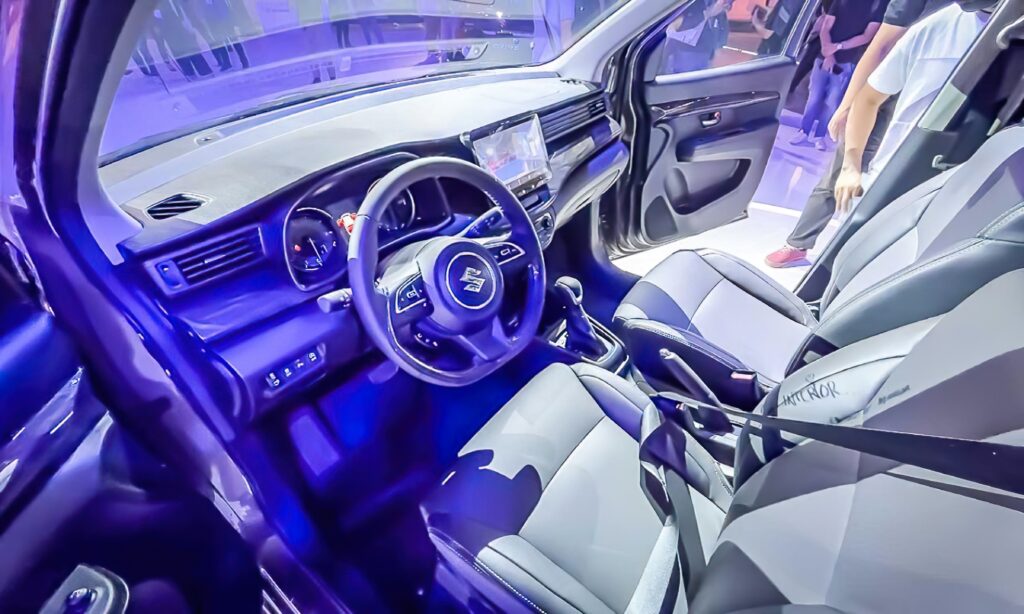 Maruti suzuki ertiga interior