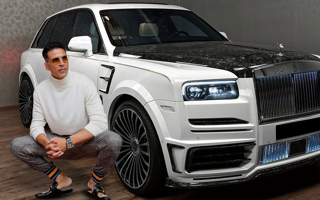 Akhsay kumar with rolls royce Akhsay kumar with rolls royce ghost